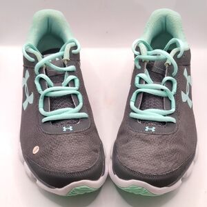 Under Armour Women's Micro G Assert Gray  Athletic Running Never Worn Size 10
